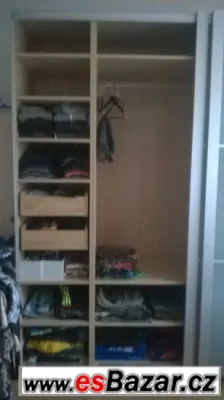 Velká šatní skříň PAX (IKEA)