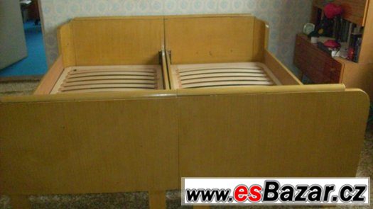 Staré postele, skříně- daruji, dále matrace 190x 90 – fotografie 2