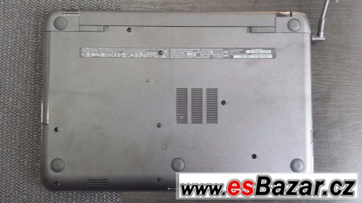 HP 15-r161nc - TOP STAV – fotografie 3