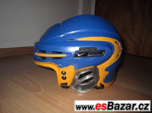 Helma, Přilba Nike Bauer 9500 – fotografie 3