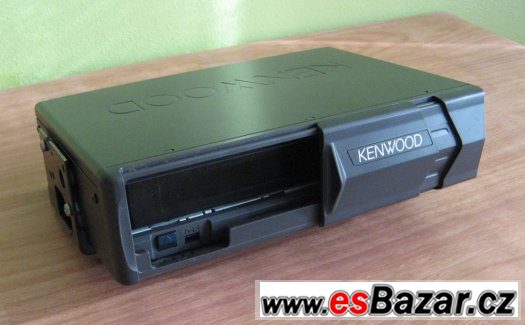 Prodám CD měnič na 6 CD, ozn. KENWOOD, typ KDC-C667 – fotografie 2