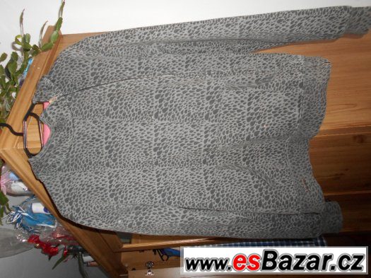 mikina zn:HM vel:L-Xl – fotografie 2
