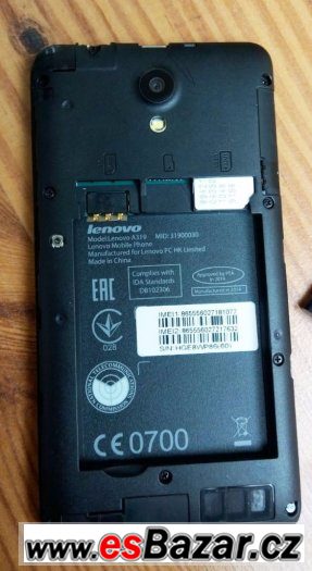 úplně nový smartphone Lenovo A319 – fotografie 3