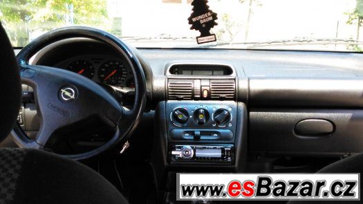 Opel Tigra 1.4. r.v. 2000, výborný stav – fotografie 2