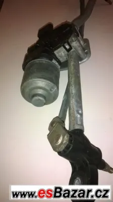 Motorek stěračů na Mazda 3 r.v.2004