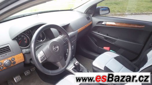 Opel Astra 1,9 T, CDTI, 16V, 110kw – fotografie 5