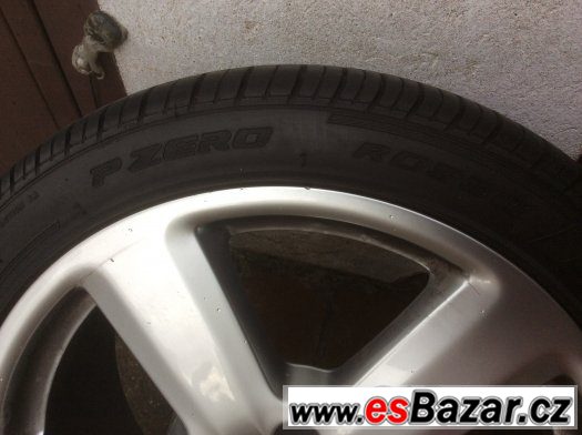 Pirelli PZero Rosso 245/40 ZR 18 97Y – fotografie 5