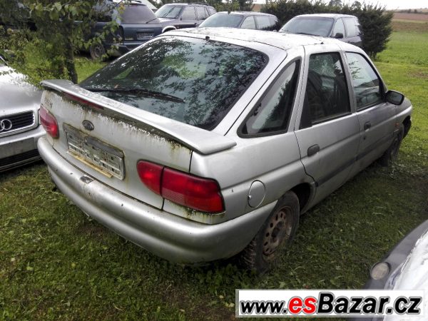 Ford Escort 1.4 – fotografie 2