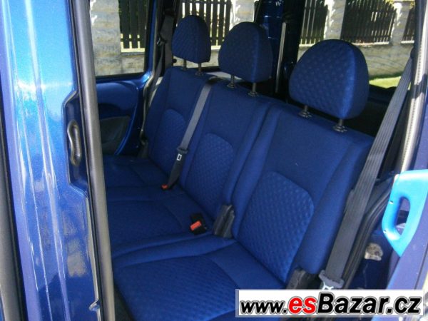 Ford Tranzit – fotografie 6