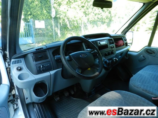 Ford Transit 260 S 2.2 TDCi 63kW r. – fotografie 6