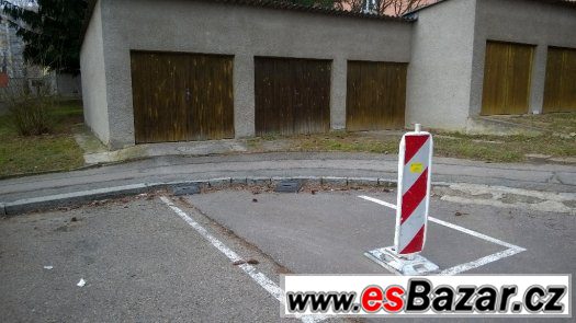 pronájem garáže v Praze 6 – fotografie 1