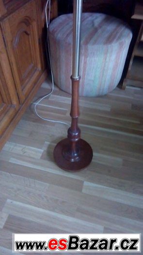 Prodám Lampu 146 cm – fotografie 3