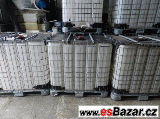 PLASTOVÁ NÁDRŽ, NÁDRŽE, IBC kontejner  1000L ,bílé, čisté. – fotografie 2