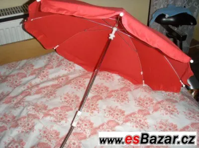 nový slunečník ke golfkám