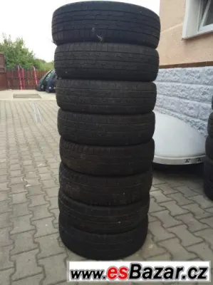 PRODÁM ZÍMNÍ PNEU FIRESTONE 165/70/14" mám 8 kusů