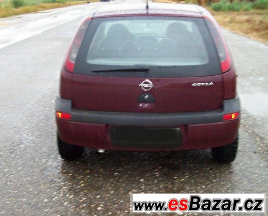 OPEL CORSA  1,2 16V 55KW ROK 2003 – fotografie 3
