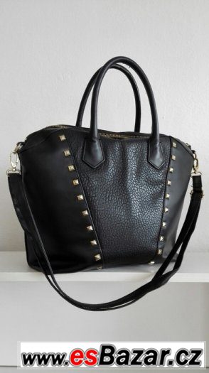 Kabelka H&M s crossbody popruhem – fotografie 1
