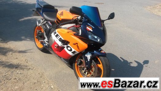 Honda Fireblade – fotografie 1