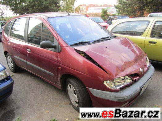 renault scenic – fotografie 3
