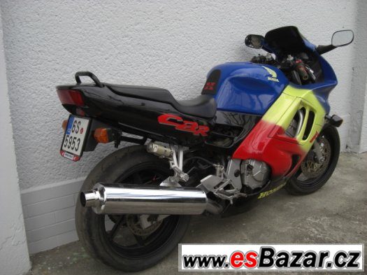 Honda CBR 600 – fotografie 3