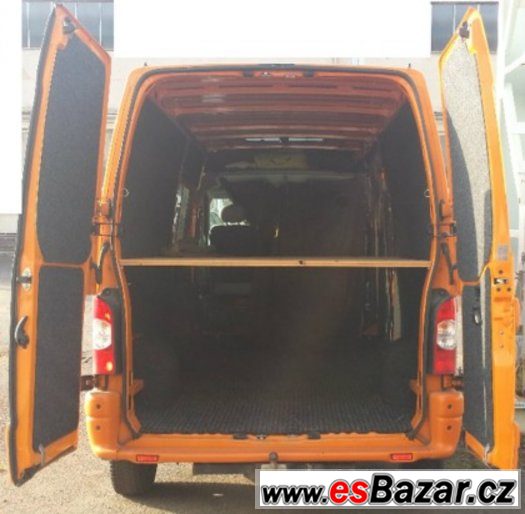 EUR4 van 2.5 DCi Nissan 3.5t -MALO JETO – fotografie 3