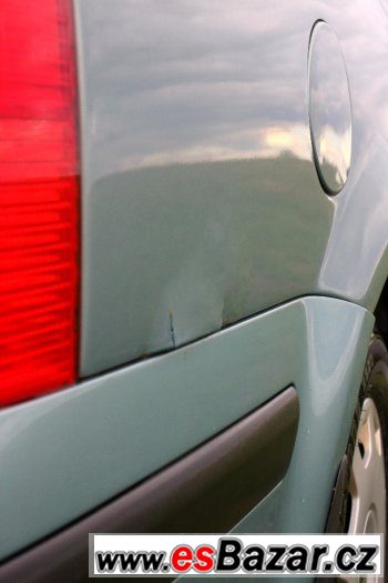 VW Passat 1.9TDi,81 kw, servisní kniha, tažné – fotografie 4