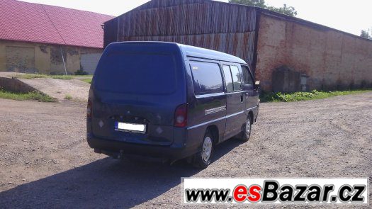 HYUNDAI H-100 2.5 DIESEL – fotografie 3