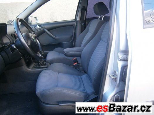 Skoda octavia combi – fotografie 5
