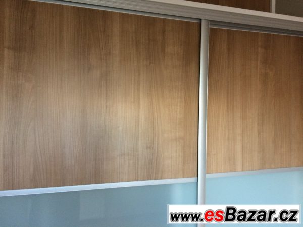 Skříň do ložnice – fotografie 2