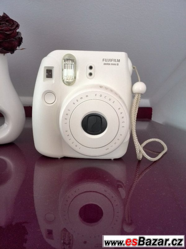 Nový Instax mini 8 od Fujifilm – fotografie 1