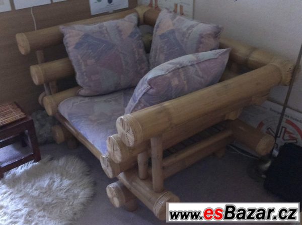 Neobyčejná sedací souprava  – fotografie 2