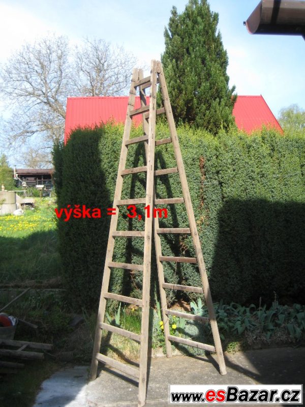 Prodám dřevěné štafle vysoké 3,1m  – fotografie 1