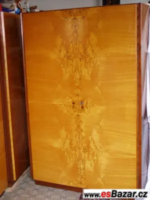Prodám starší ložnici