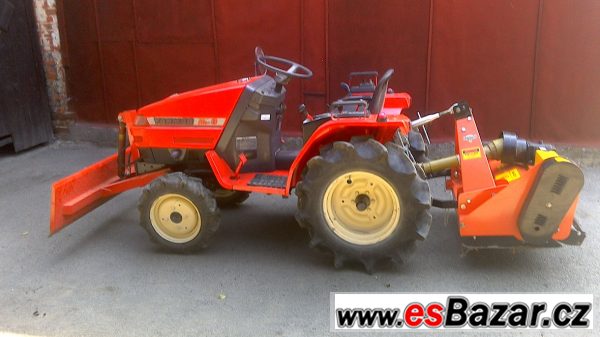 Malotraktor Yanmar – fotografie 1