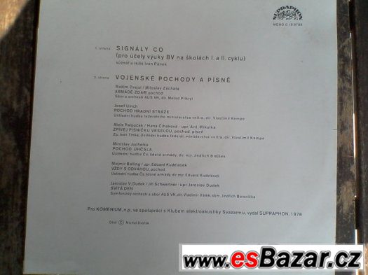 SIGNÁLY CO (LP) – fotografie 2