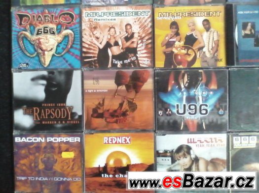 CD - SINGLY – fotografie 3