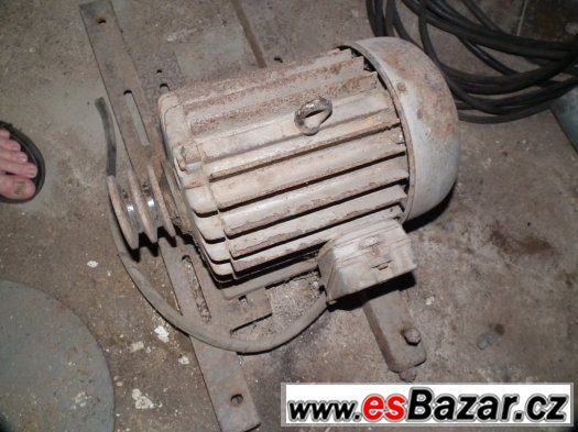 Třífázový elektromotor – fotografie 3