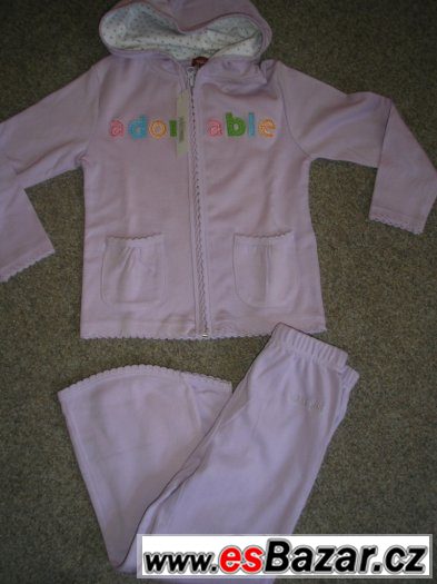 Tepláková nová souprava – fotografie 1