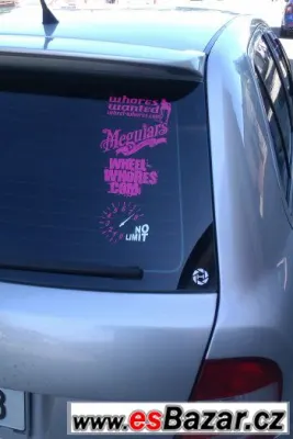 krasne samolepky ruzove tuning vypadaji fakt krasne