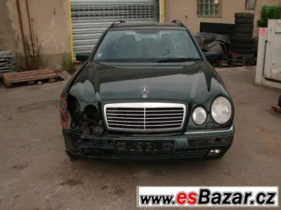 Mercedes E210  combi
