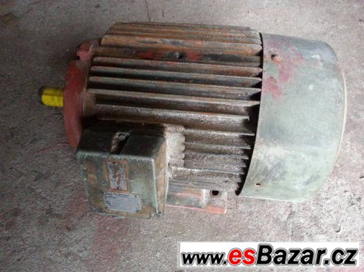 Dvouotáčkový elektromotor AP132M-42 – fotografie 1