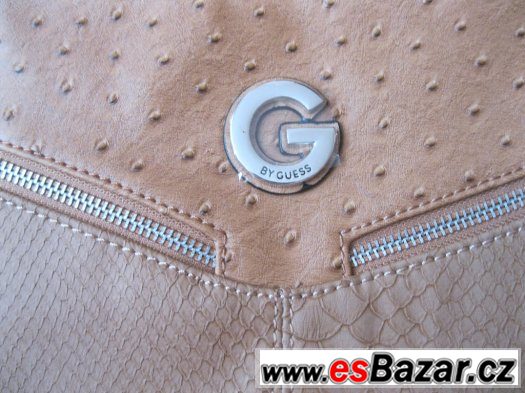 Kabelka z nové kolekce Guess-hnědá – fotografie 4