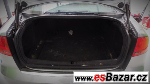 veškeré náhradní díly na vůz AUDI A4 B7,8EC S-LINE limuzína – fotografie 3