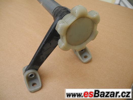 VYKLÁPĚCÍ MECHANISMUS STŘECHY. – fotografie 2
