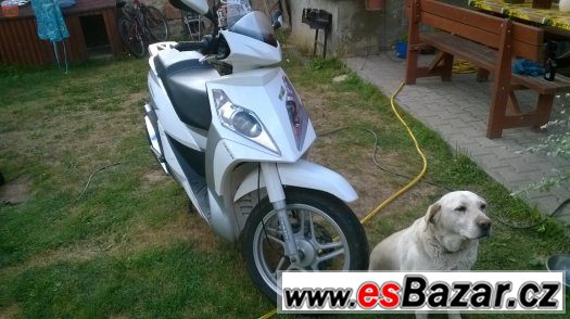 Znen 125 ZOOM – fotografie 3