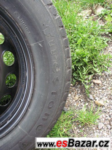 Zimní pneu s diskama na Fiat punto Panda – fotografie 4