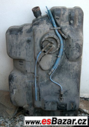 ND Galaxy r.v.99 diesel 81kw - stříbrná metalíza – fotografie 3