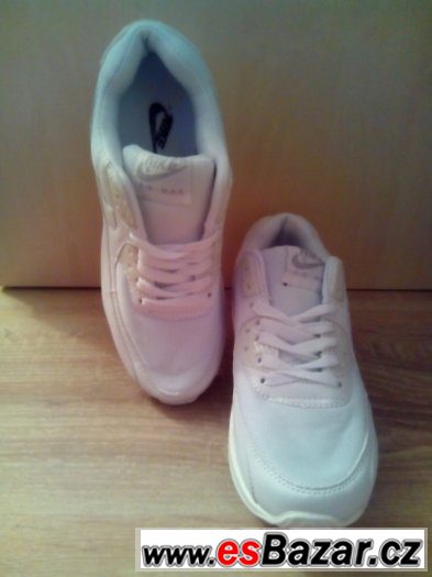 Nike Air Max – fotografie 1