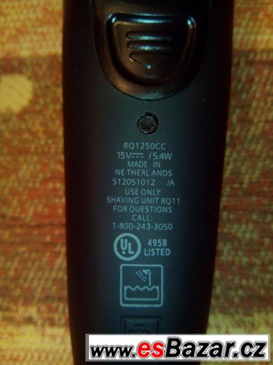 Holící strojek Philips RQ1250 – fotografie 3