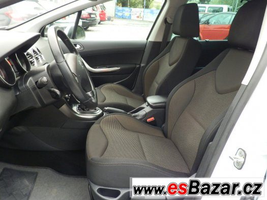 PEUGEOT 308 SW 1.6 HDI ČR, 1 MAJ. PANORÁMA 68 TIS.KM, – fotografie 5